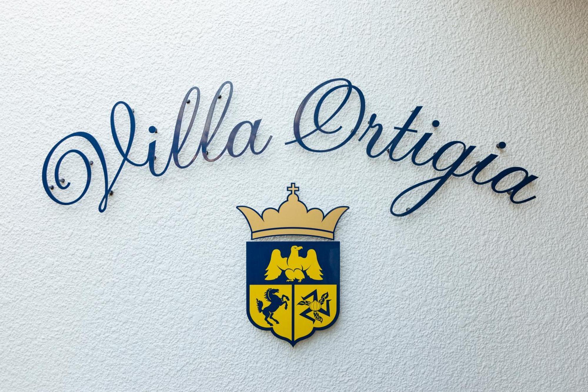 Villa Ortigia Minamiawaji Exterior foto